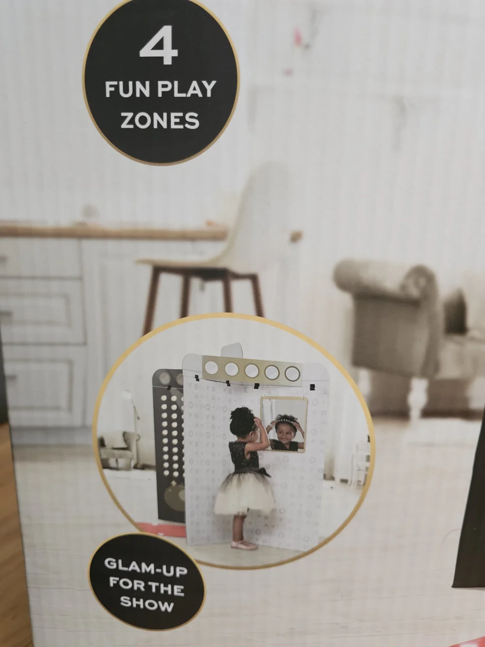 FAO Schwarz Kids Fashion Runway Playset